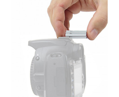 Omegon Red Dot Finder for DSLR flash shoe