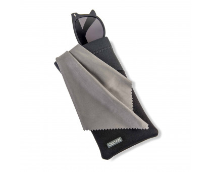 Eyeglass Pouch with Built-in Microfiber Cloth