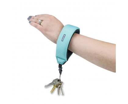Floating Wrist Strap with Lighweight Foam Core Technology