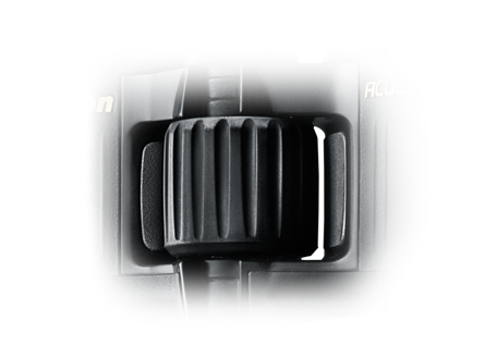 Smooth Central Focus Knob