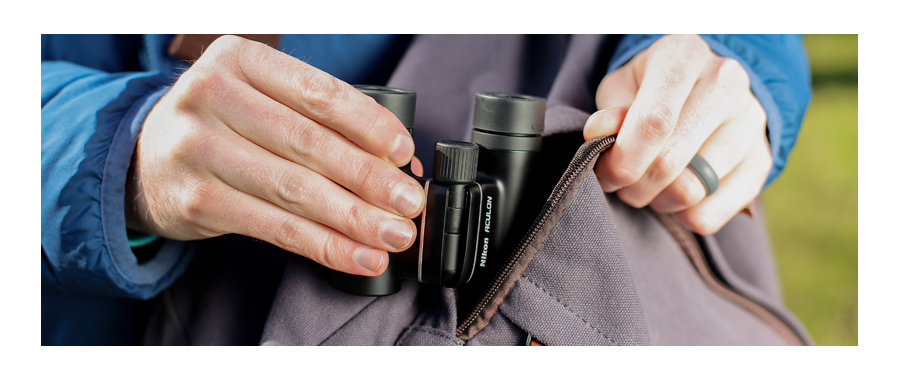 Nikon ACULON T02 Binocular